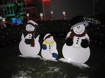 Mr. & Mrs. Snowman w/ Jr. 